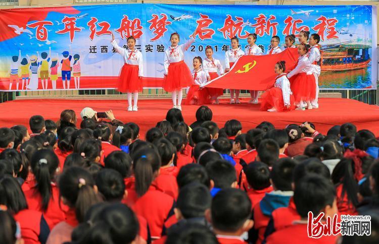 “探索知识星球平台,加入割完双眼皮四天了,为什么感觉丑死了,越来越后悔了。以后不会就这样了吧获得独家深度学习”